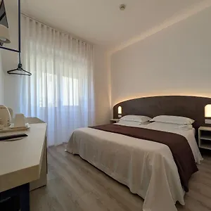 Hotell Piccolo